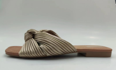 Ladies’ Basic Flat Sandals – Full Sizes, Stylish & All-Day Comfort